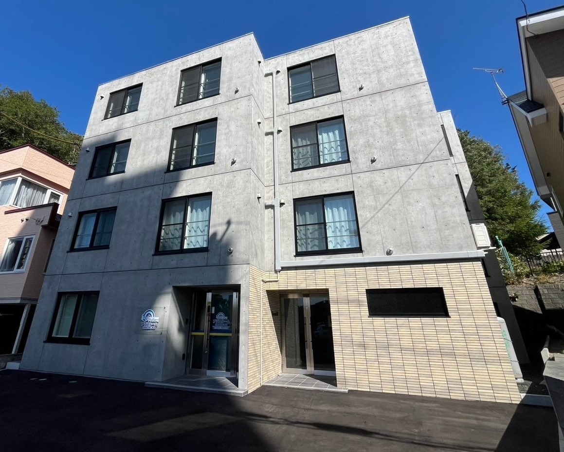 LINE_ALBUM_デインヒル外観共用部_250117_37