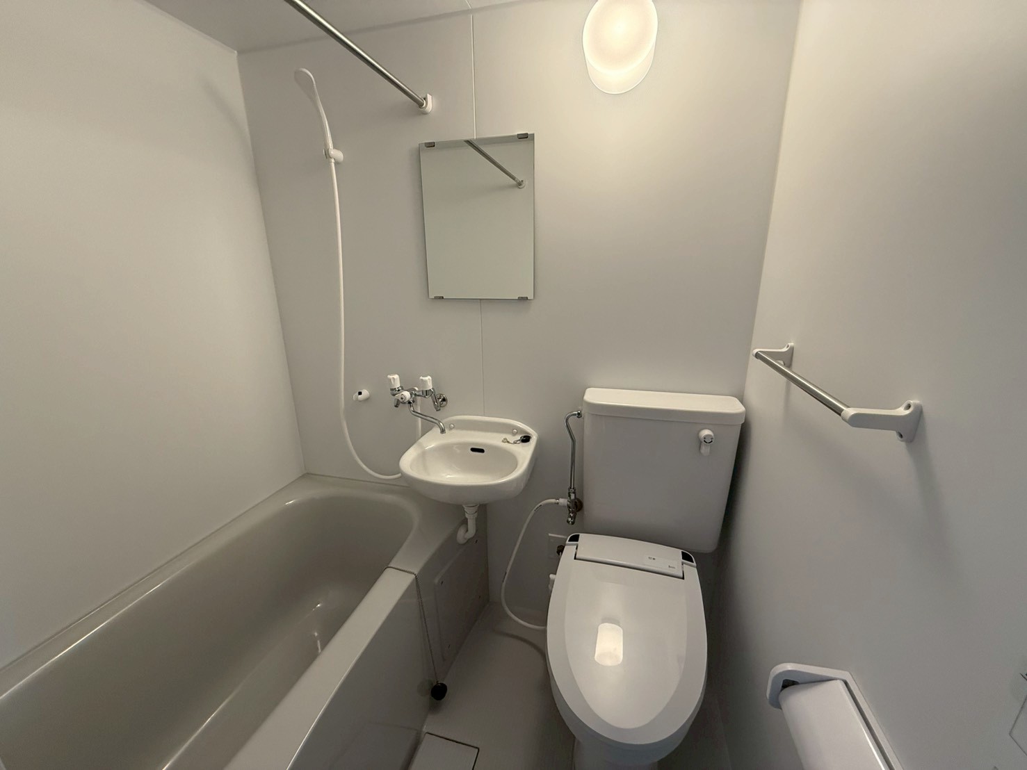 LINE_ALBUM_306_260319_58