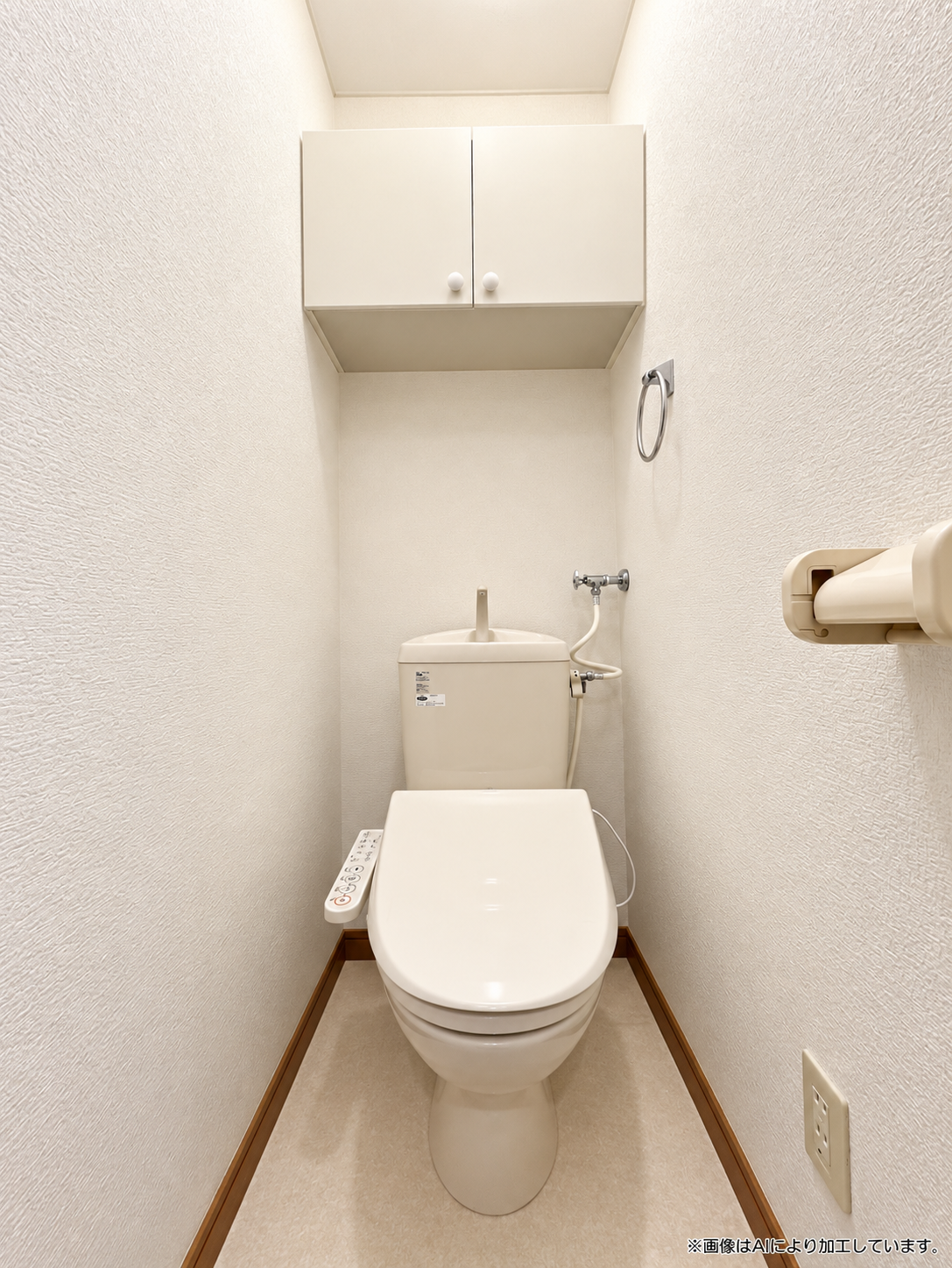 清潔でモダンな日本のトイレ空間