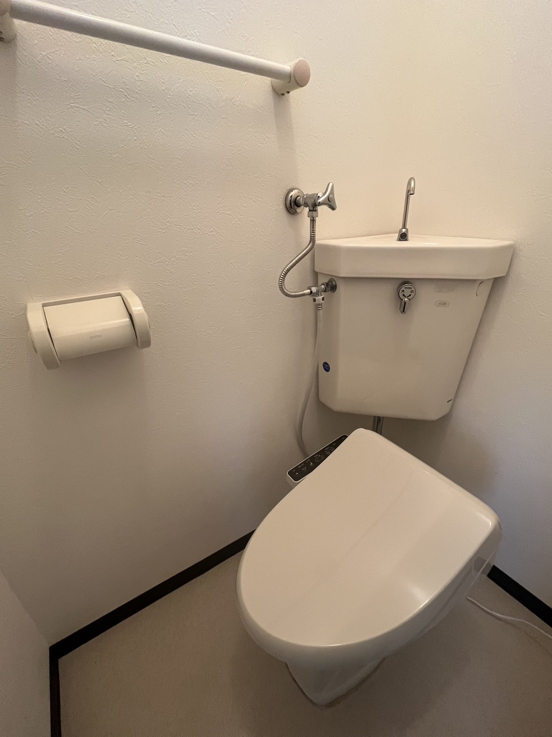 トイレ　201号室