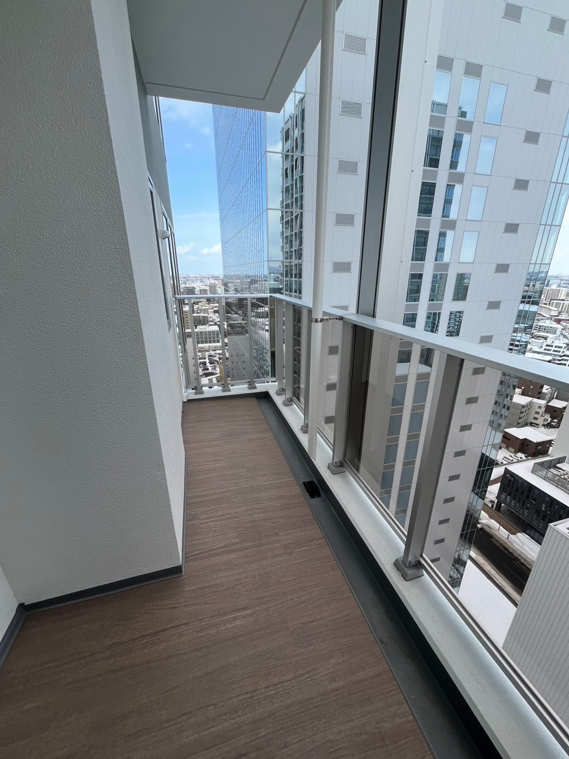 LINE_ALBUM_TheSAPPORO TOWERS 2207_250228_59